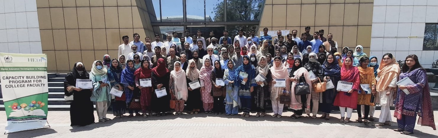 Group Photograph of Trainees with Resource Persons & PERU Team after Certificate Distribution Ceremony.jpg